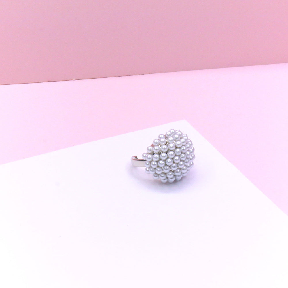 DOME PEARLS RING