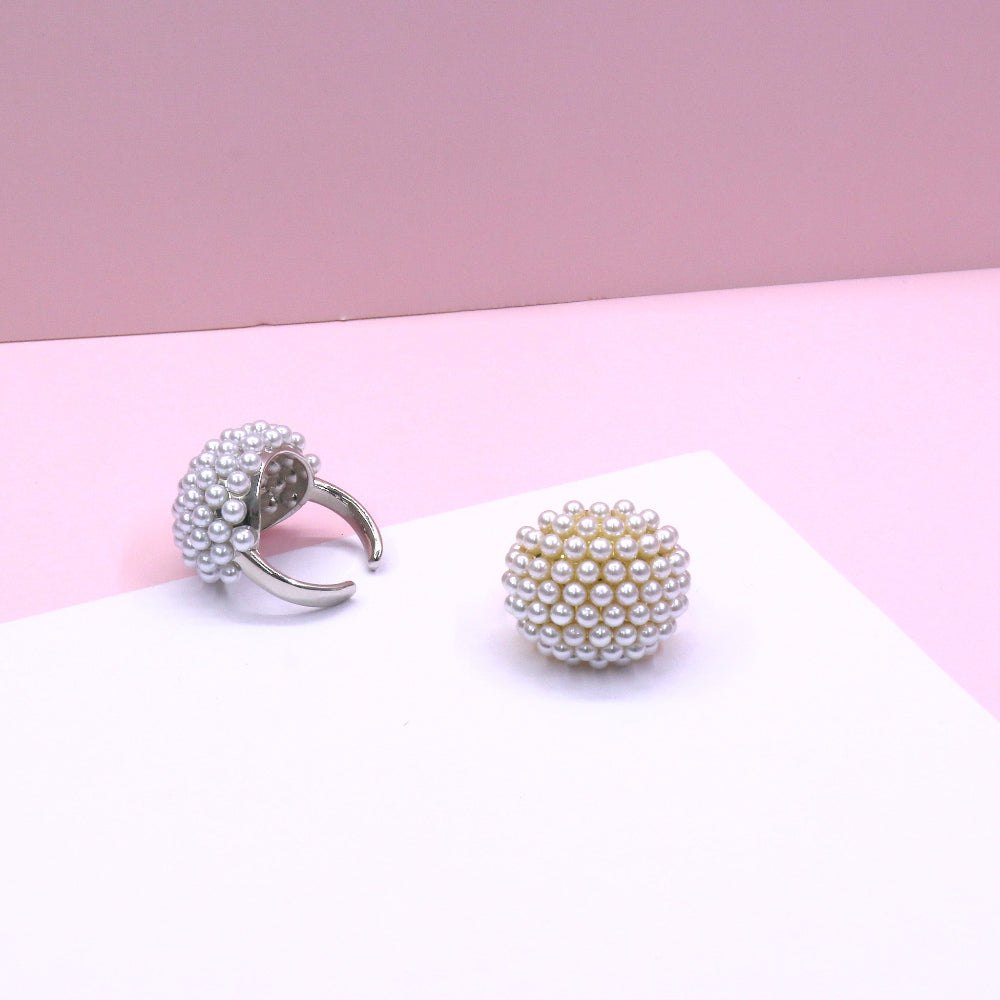 DOME PEARLS RING