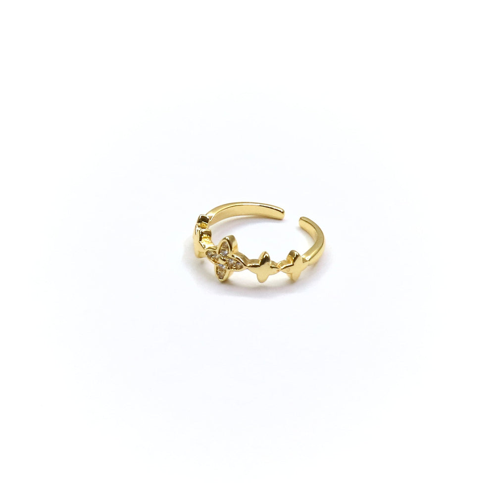 AESTHETIC CLOVER RING