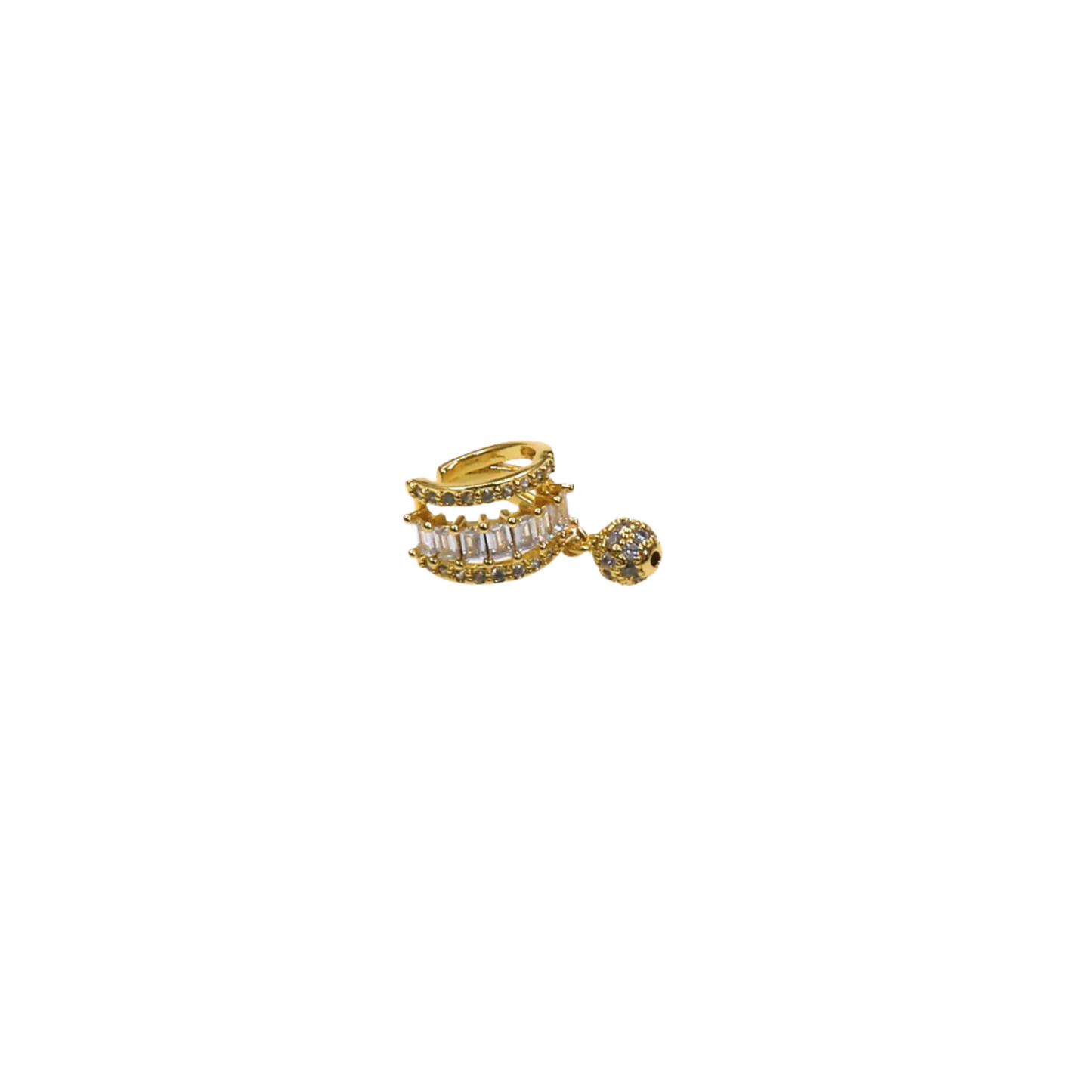 Elegant Queen Gold earcuff with intricate details and sparkling stones