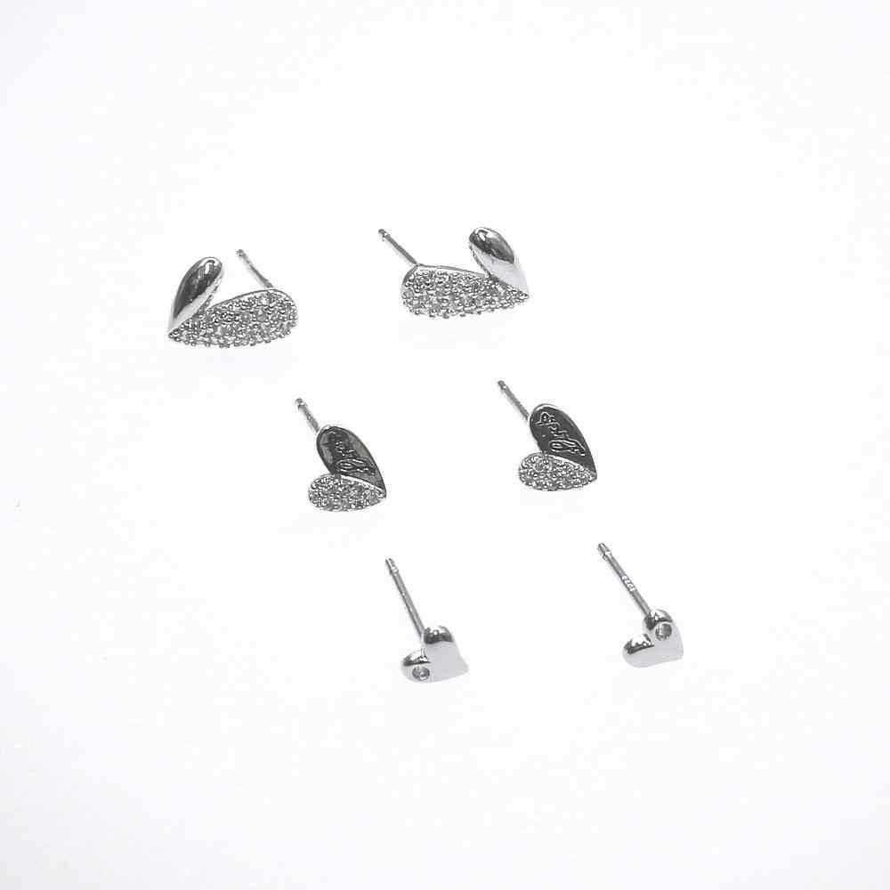 MINI HEART STUD EARRINGS