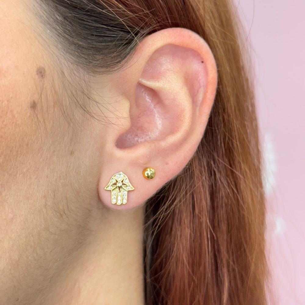 HANDSA STUD EARRING