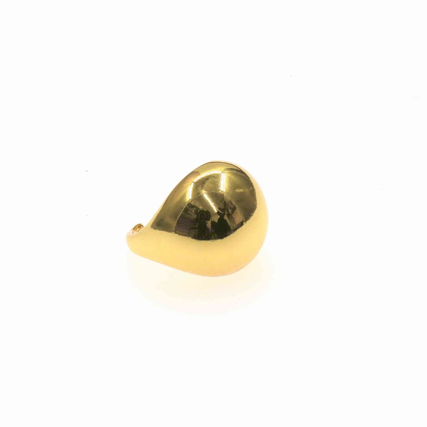 SILVER CHUNKY RING with smooth polished surface and modern design