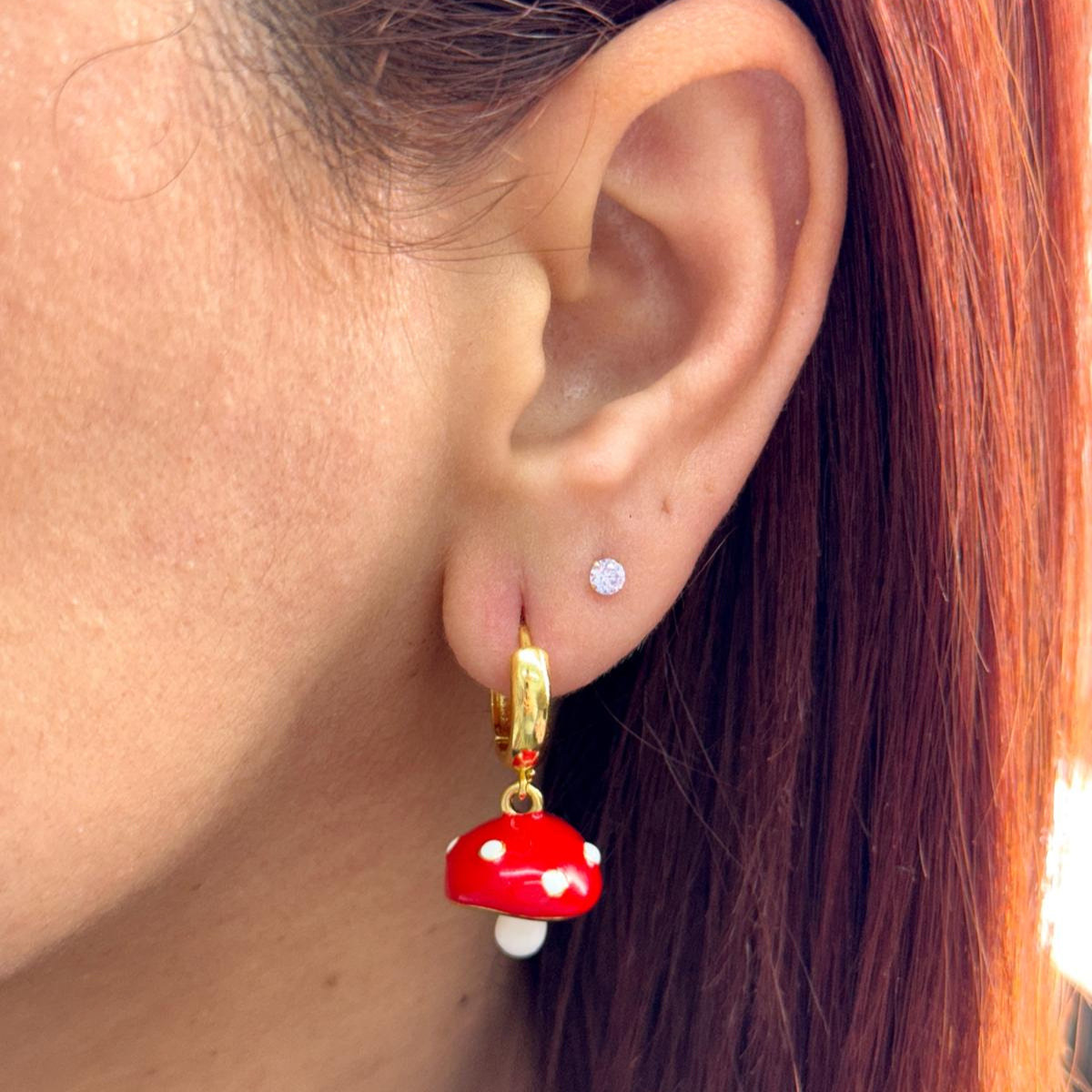 RED MUSHROOM HOOP