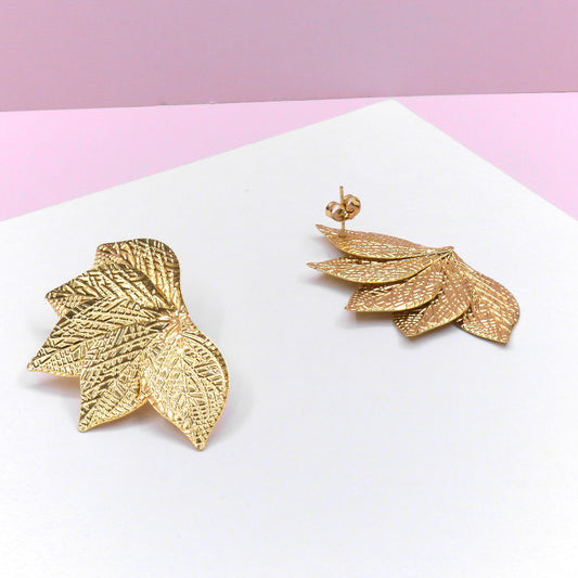 LEAF EARRING