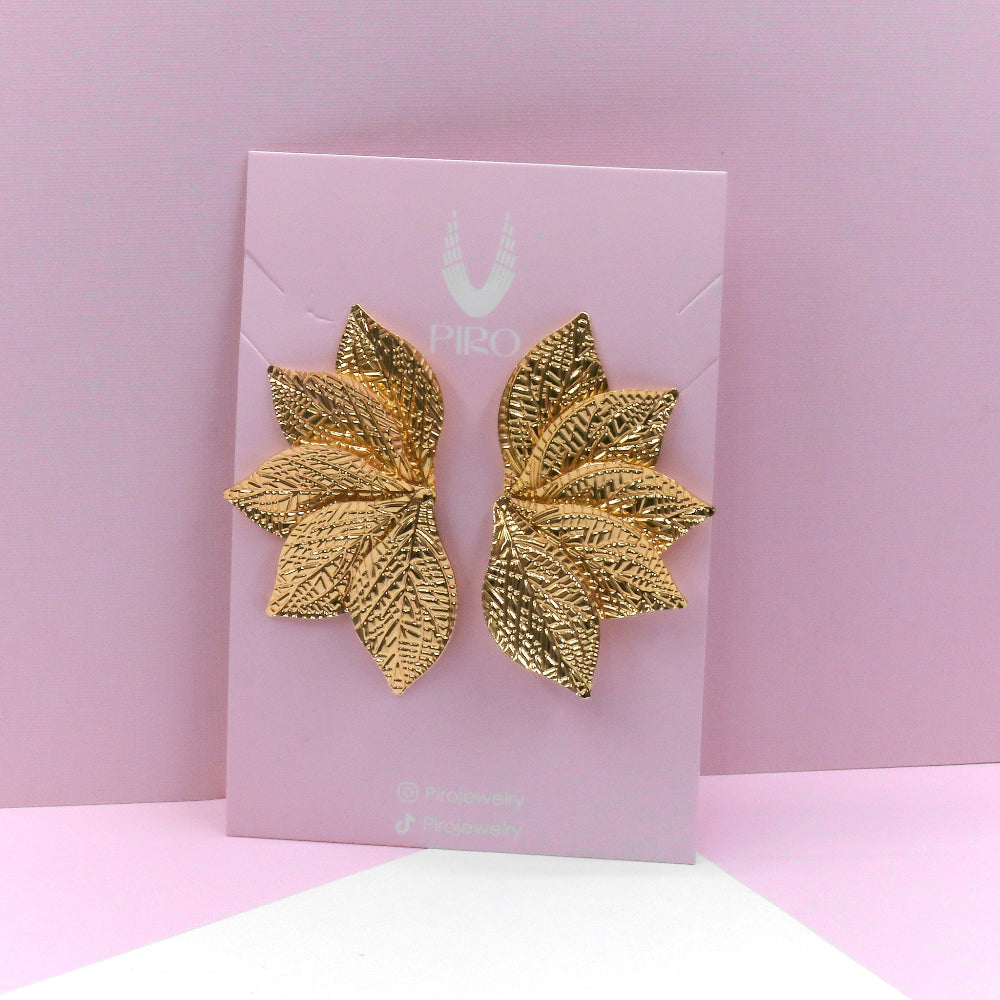 LEAF EARRING