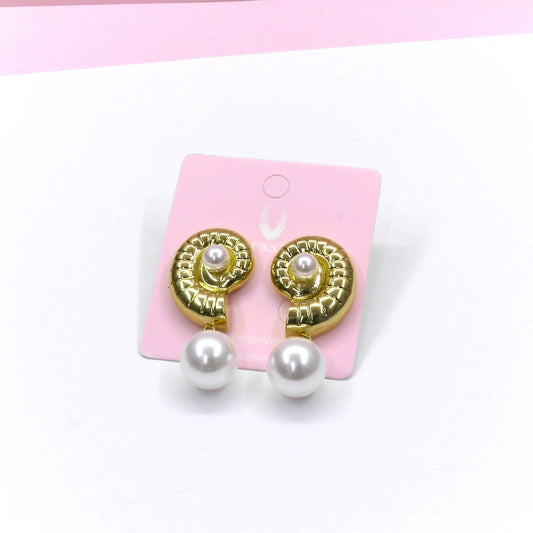 CHUNKY SNAIL EARRING