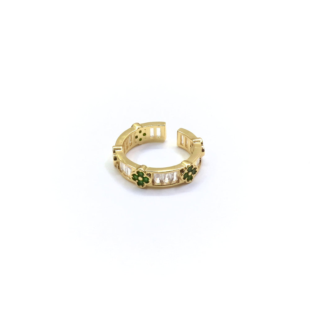 BAGUETTE CLOVER RING
