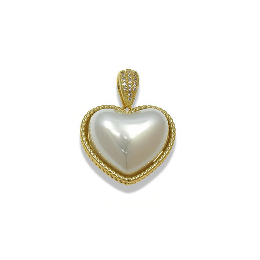 CHUNKY PEARL HEART WITH ZIRCONIA BORDER
