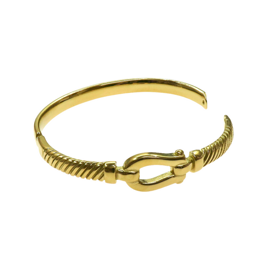 BUCKLE GOLDEN BANGLE