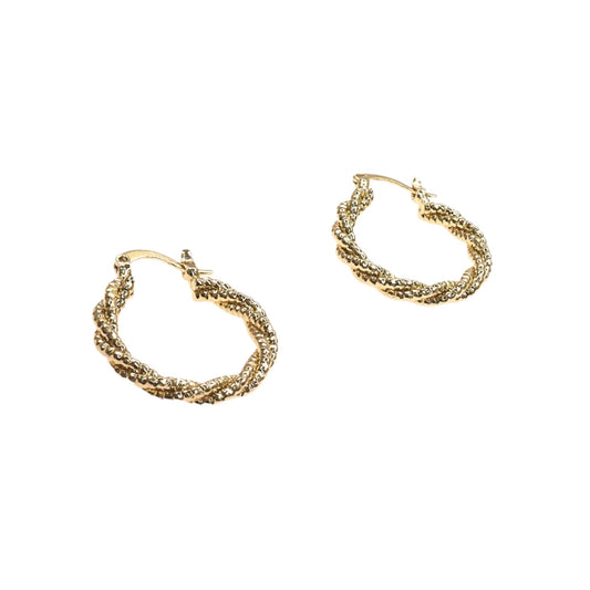 TWIST HOOP