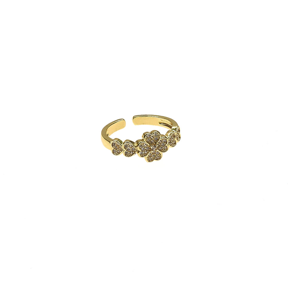 CLOVER RING