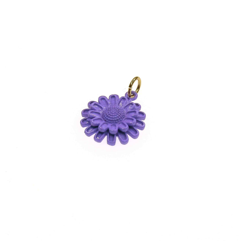 WHITE FLOWER CHARM