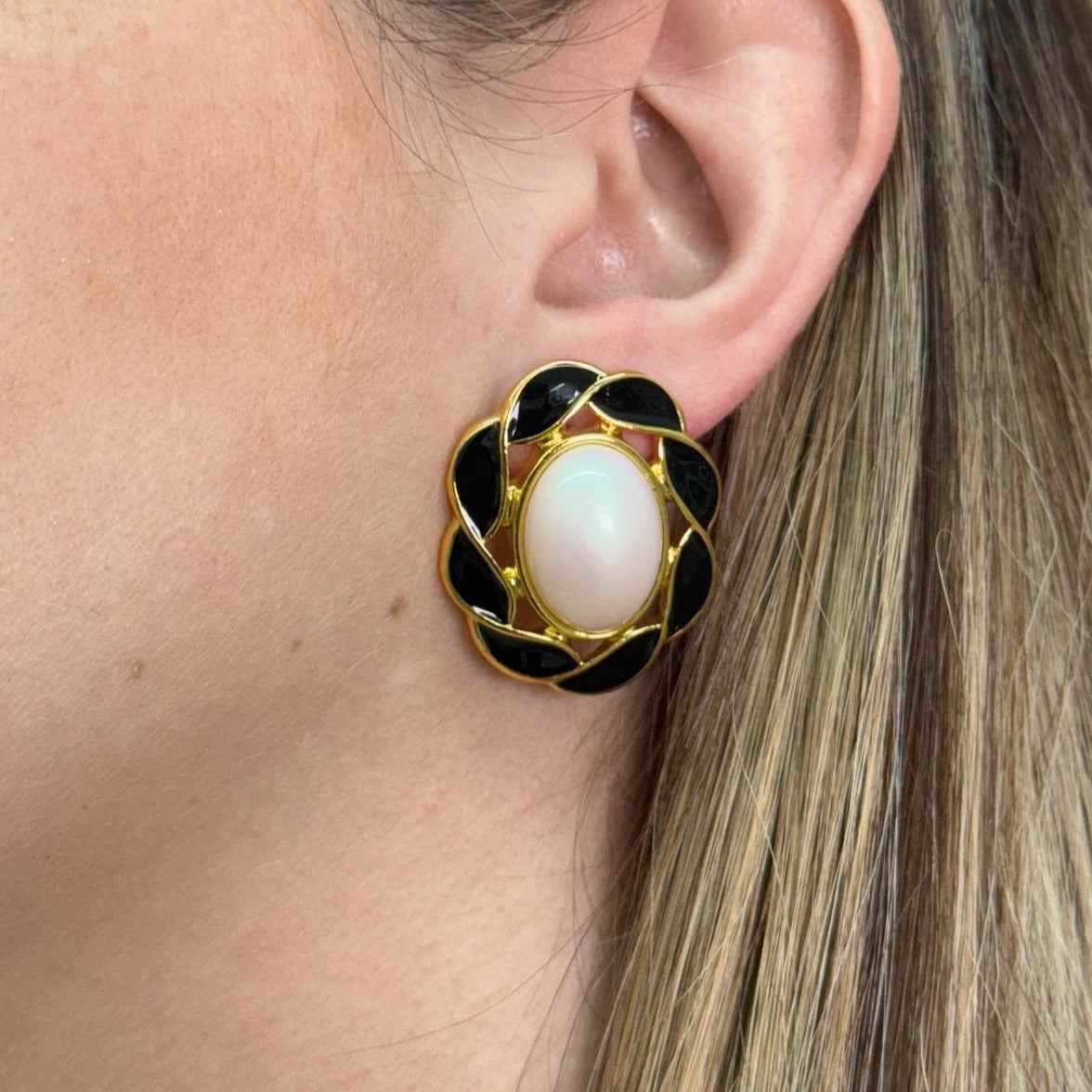 VIZCONDESA EARRING, gold-filled, vintage style.