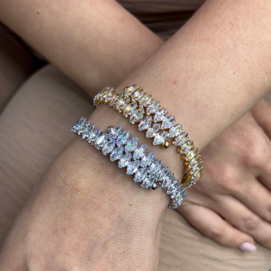 QUEEN BRACELET