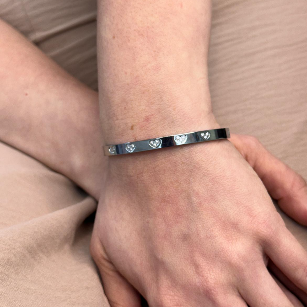 5 LOVE STEEL BANGLE