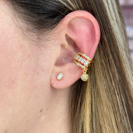 QUEEN GOLD EARCUFF