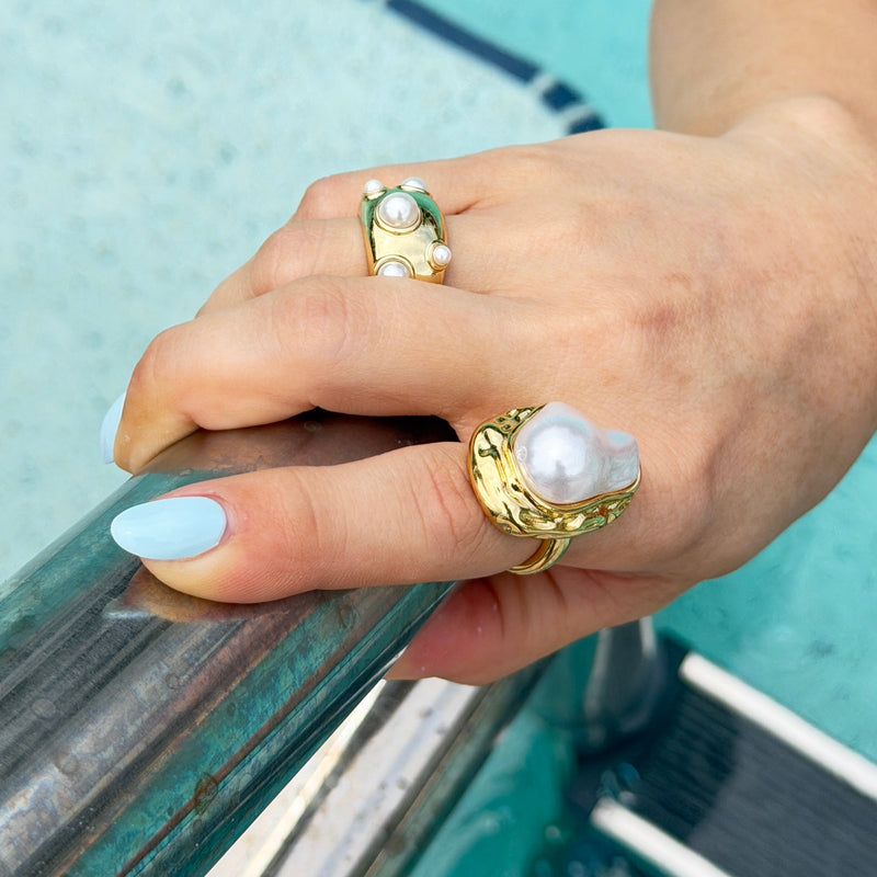Gold Baroque Pearl Ring