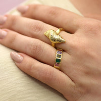 GOLD SEA SNAIL SHELL RING – ADJUSTABLE BEACH-INSPIRED DESIGN