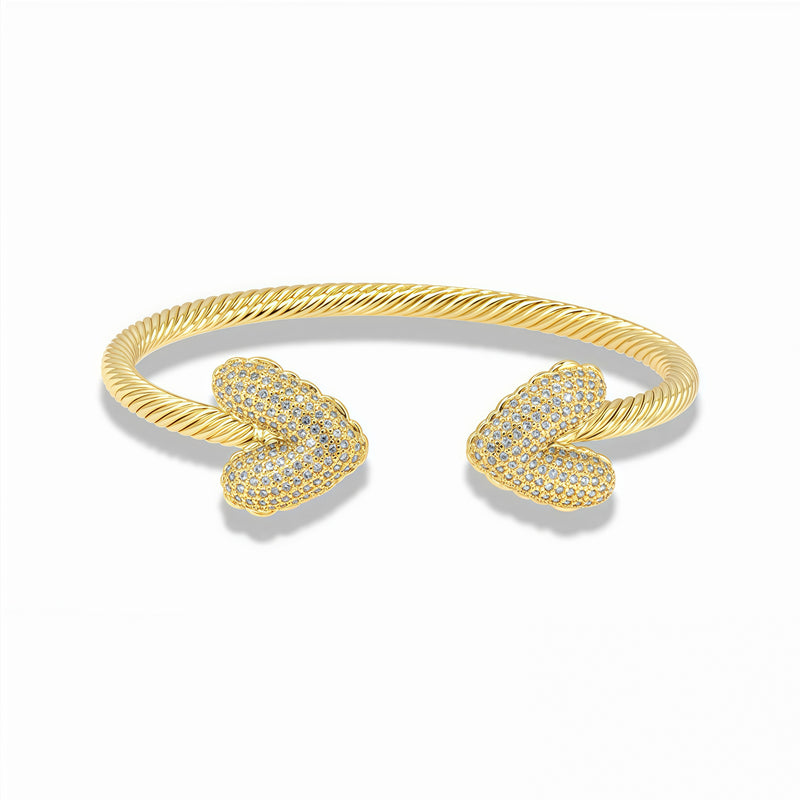 Bracelet open cable bangle with pavé heart ends