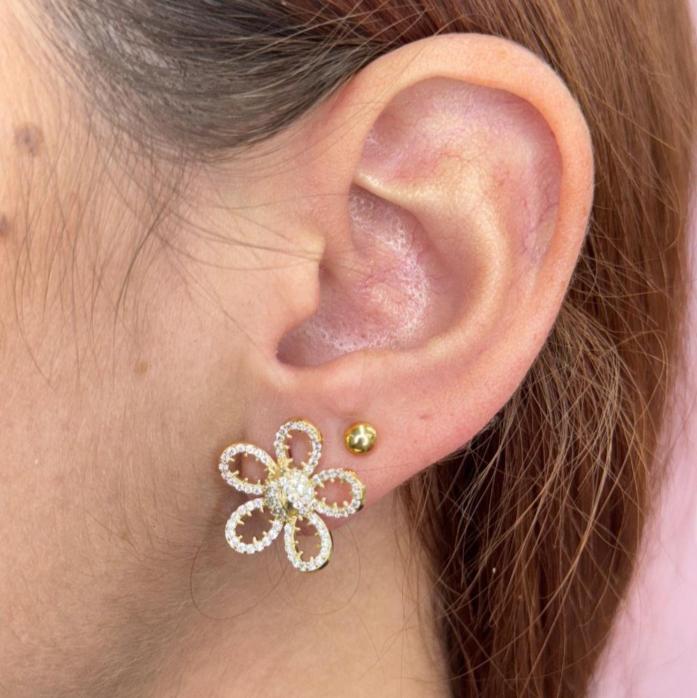SHINE FLOWER EARRING