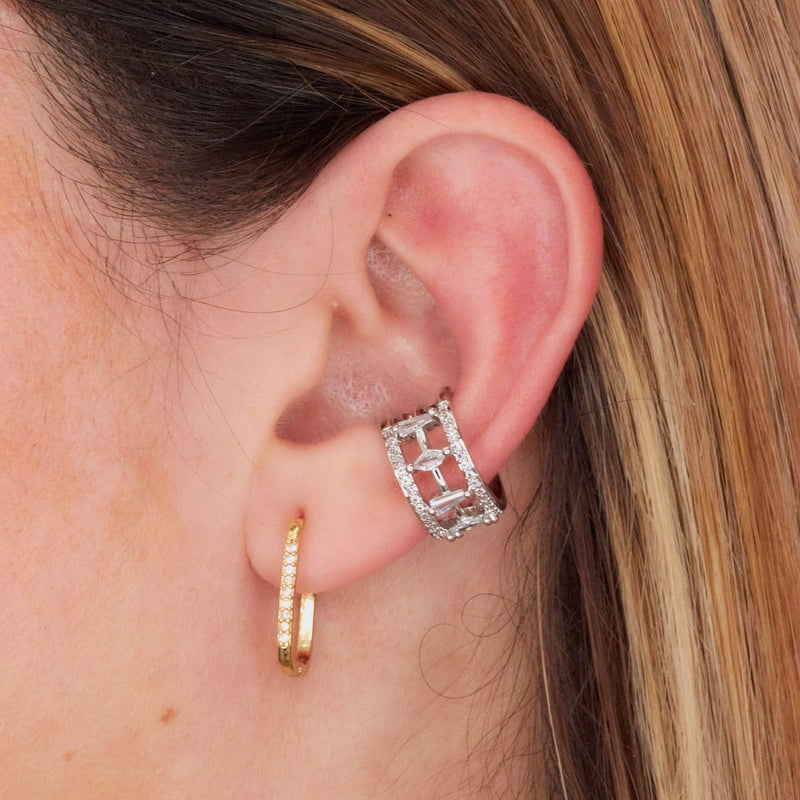 Abstract Crystal Ear Cuff