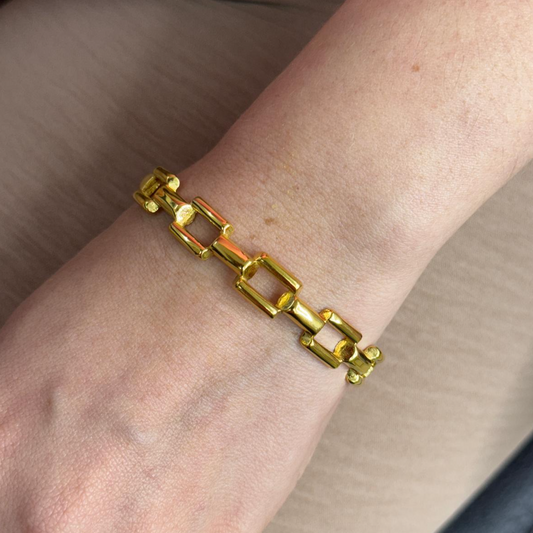 SOLID GOLDEN BANGLE