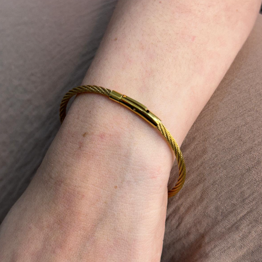 THIN CABLE BRACELET