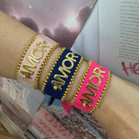 AMOR BRACELET
