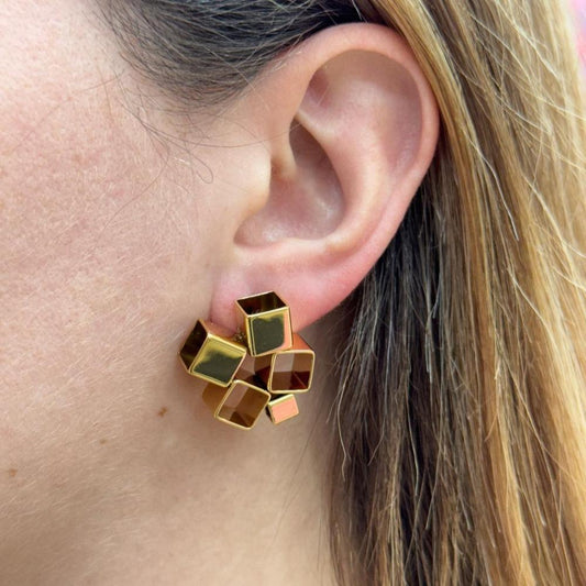 BOX EARRING