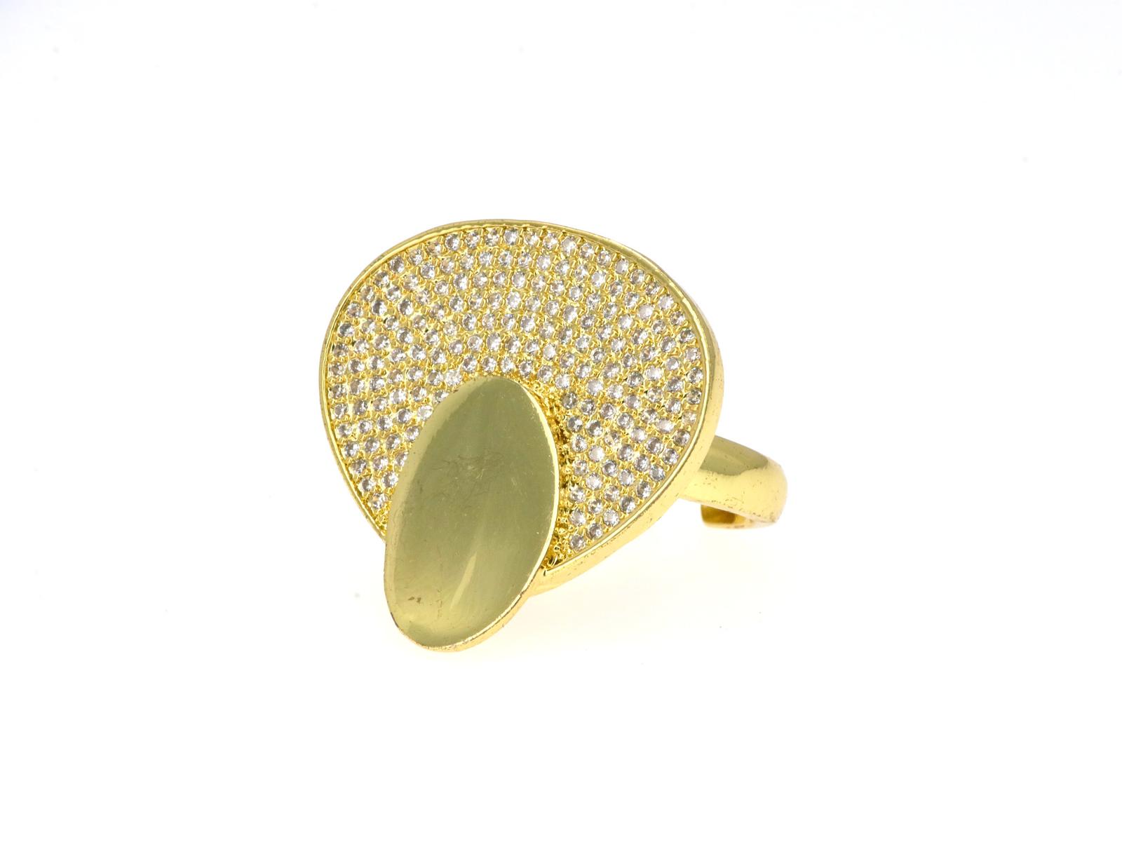 MODERN RING