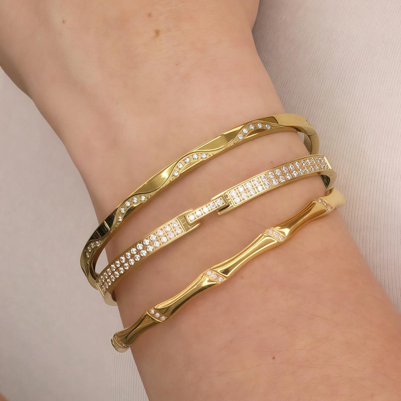 OPEN BANGLE BRACELET WITH ZIRCONIA TOP & FRONT CLASP CLOSURE - GOLD & SILVER